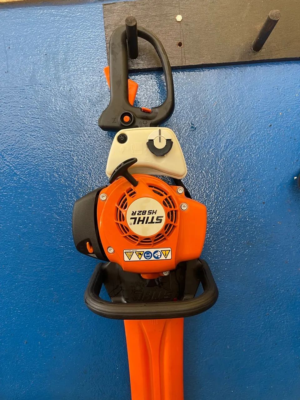 PODADOR HS82R Stihl  - Foto 3