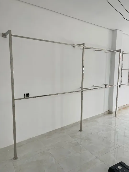 ARARA AÇO INOX PARA LOJAS