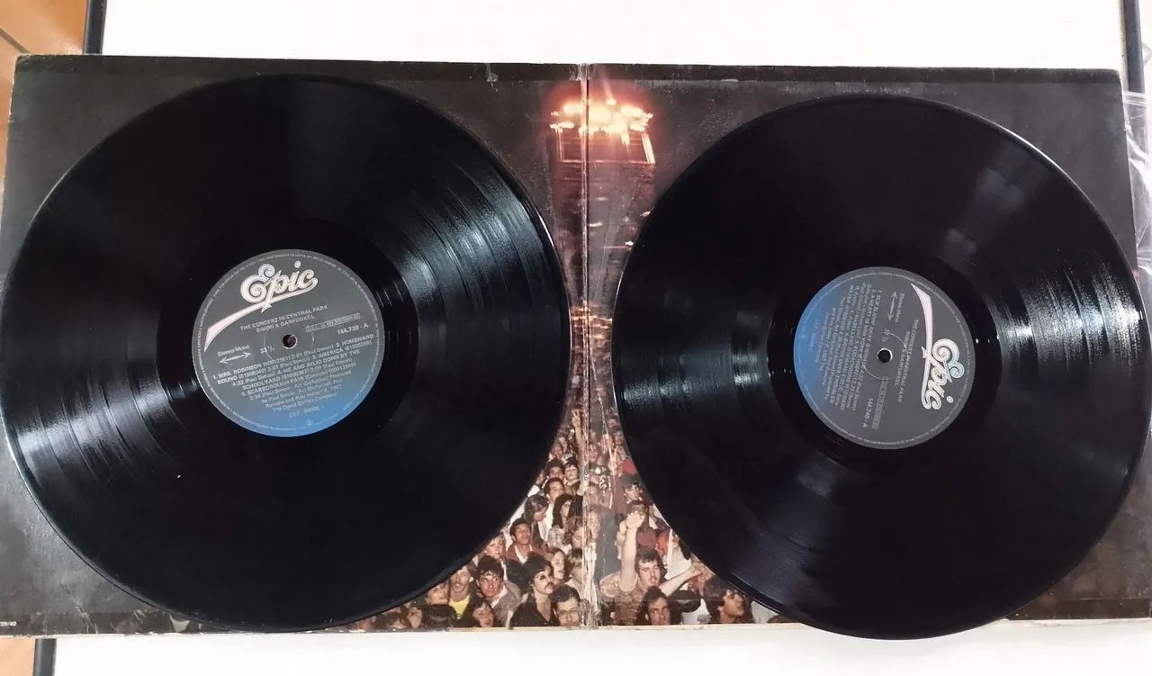 Vende-se LP Simon e Garfunkel  - Foto 4