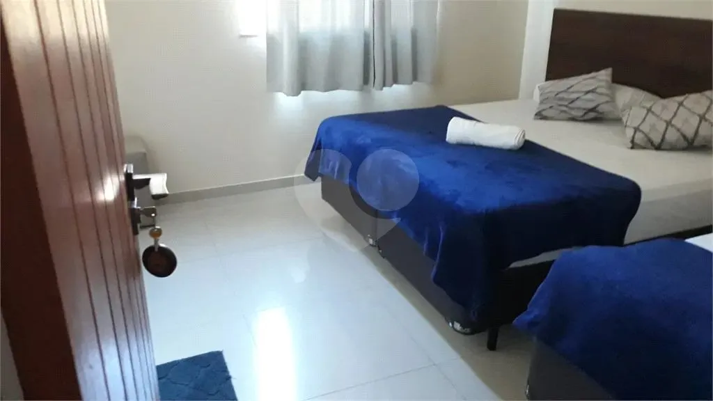 Casa com 8 quartos à venda em Tucuns - RJ