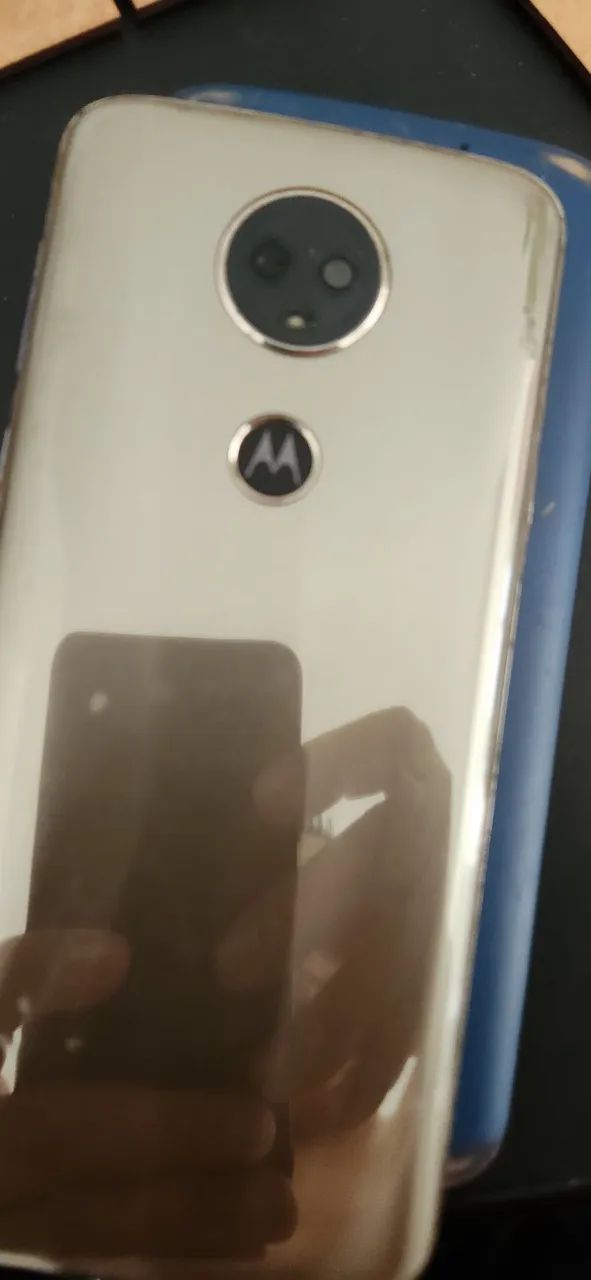 Motorala  E5 plus