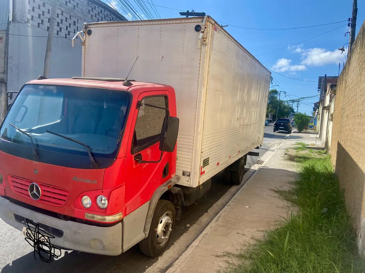 915 C pouco rodado vendo melhor oferta.