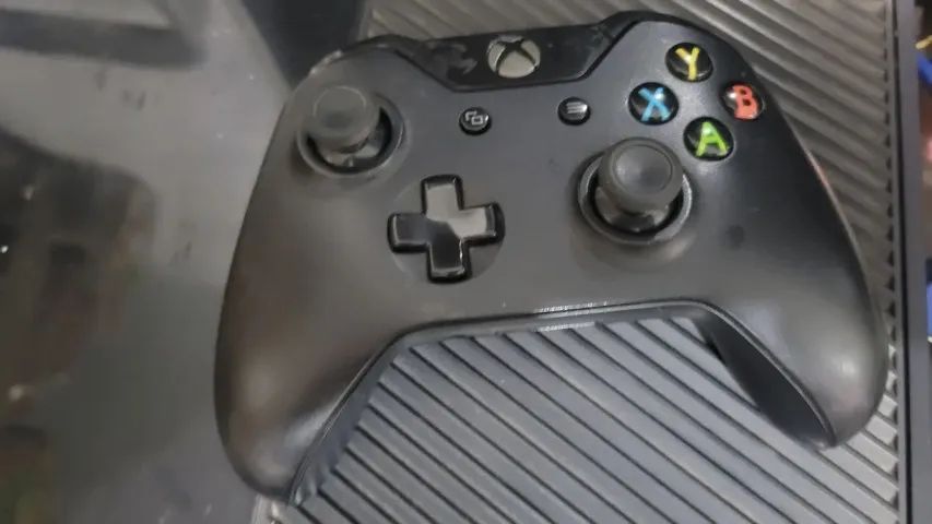 Vendo ou troco XBOX ONE