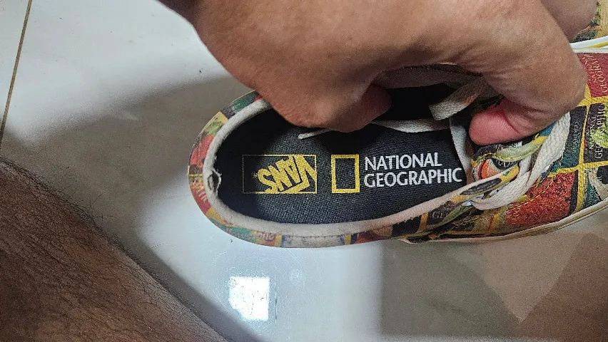 tênis Vans Authentic Tam 35 brasileiro e 4.5 americano masculino National Geographic - Foto 5