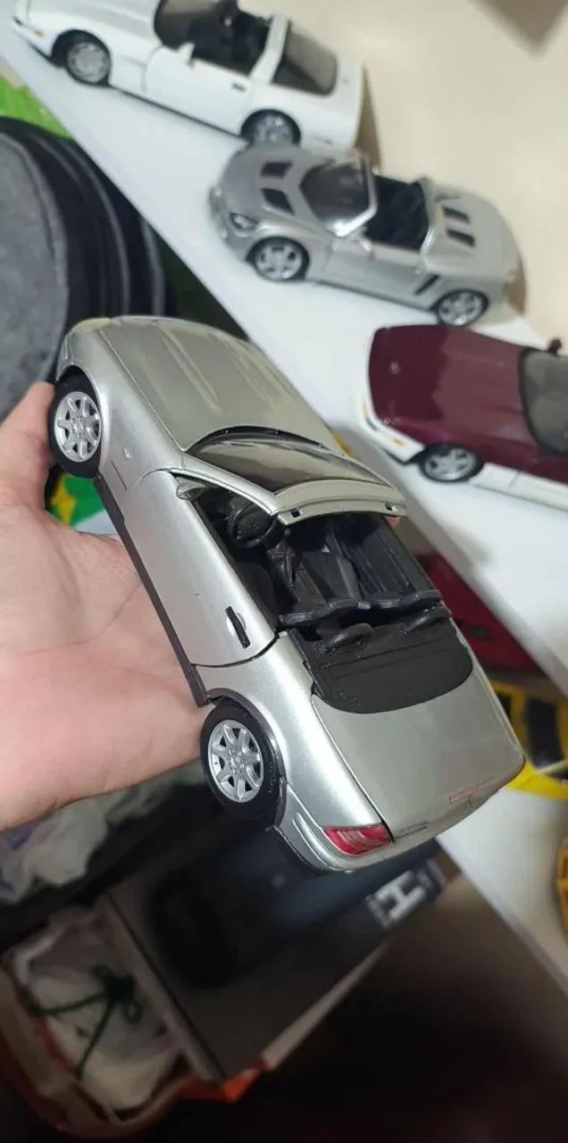 Miniatura 1/18 64551791806339122