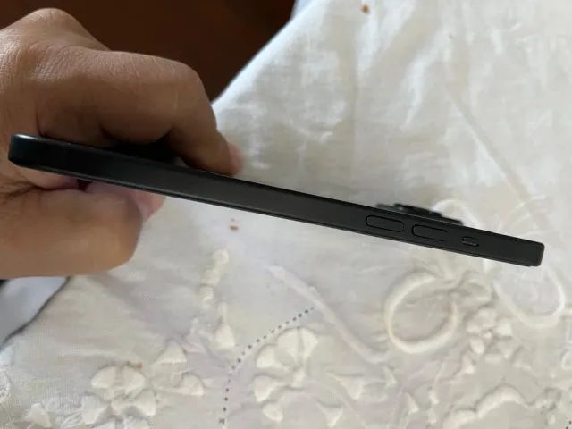 Vendo iPhone 15 Plus, cor preta, com 128 GB, em excelente estado de conservação. - Foto 4