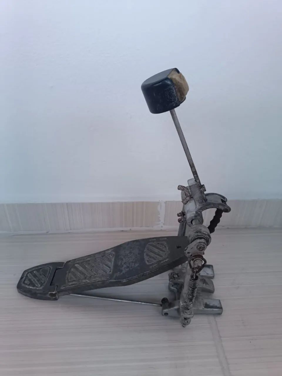 Pedal de Bumbo de Bateria - Usado 