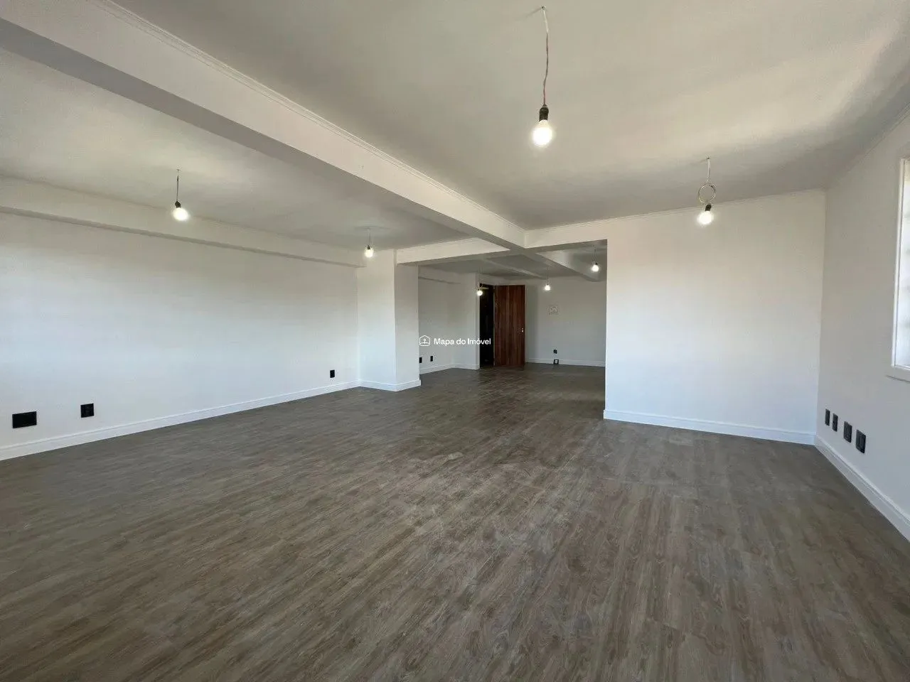GRAMADO - Conjunto Comercial/Sala - Centro