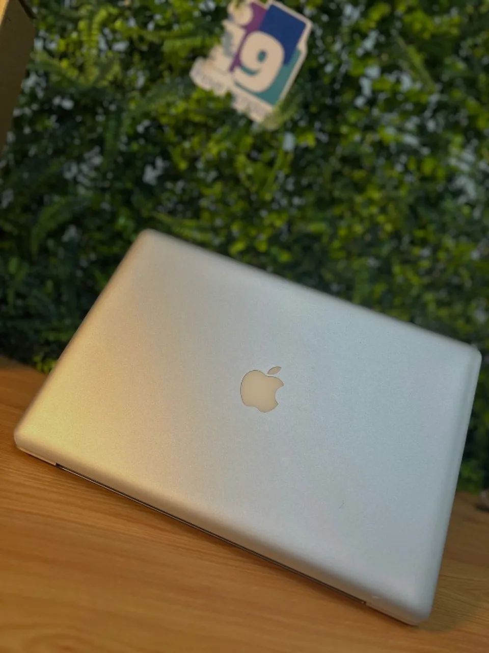 MacBook Pro 2011 A1286 Processador: i7 2.2MHz 8GB DDR3 256GB SSD