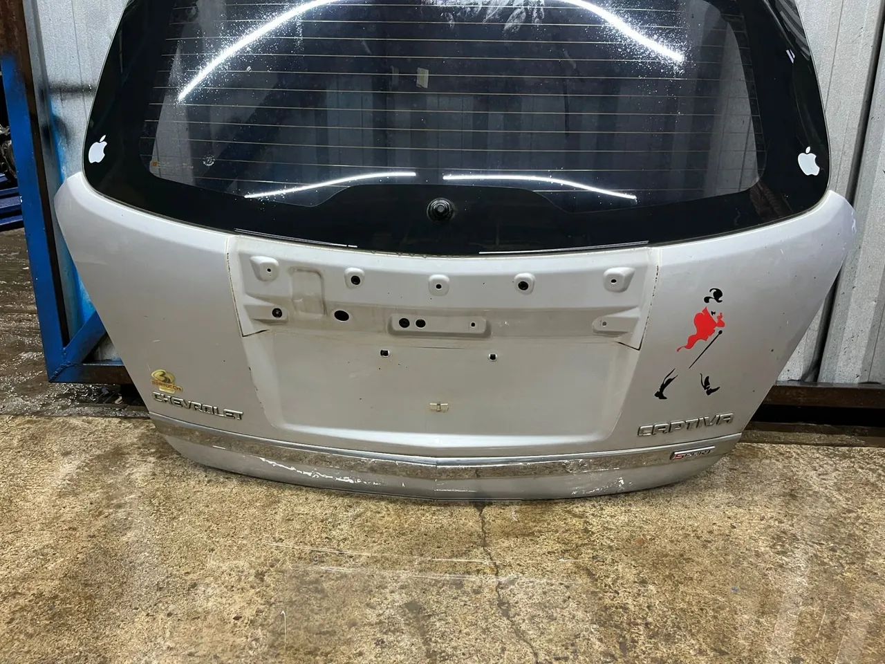 Tampa Traseira GM Captiva - RS Auto Peças  - Foto 2