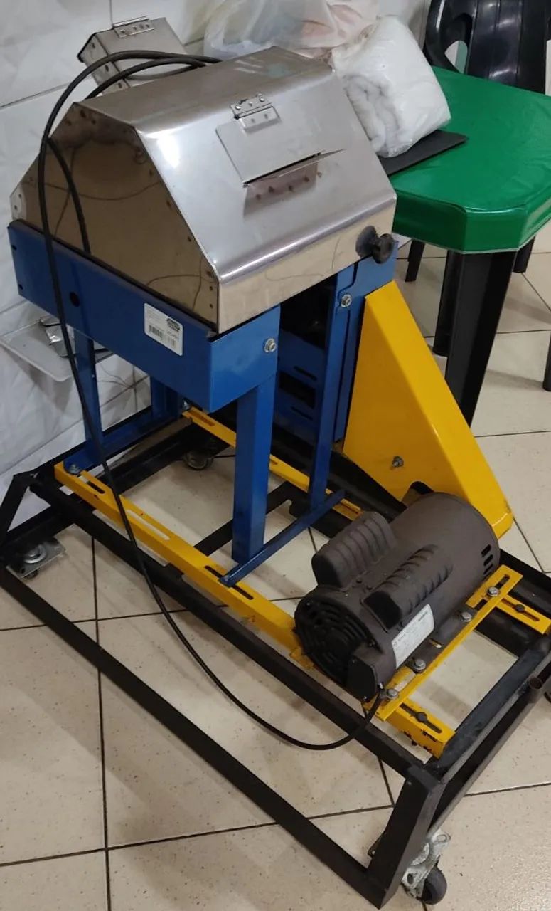 Engenho Elétrico Motorizado e Suporte com Rodas - Foto 2