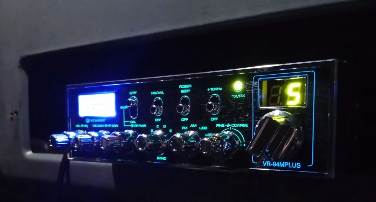 Rádio comunicador Voyager VR-94 - Foto 3
