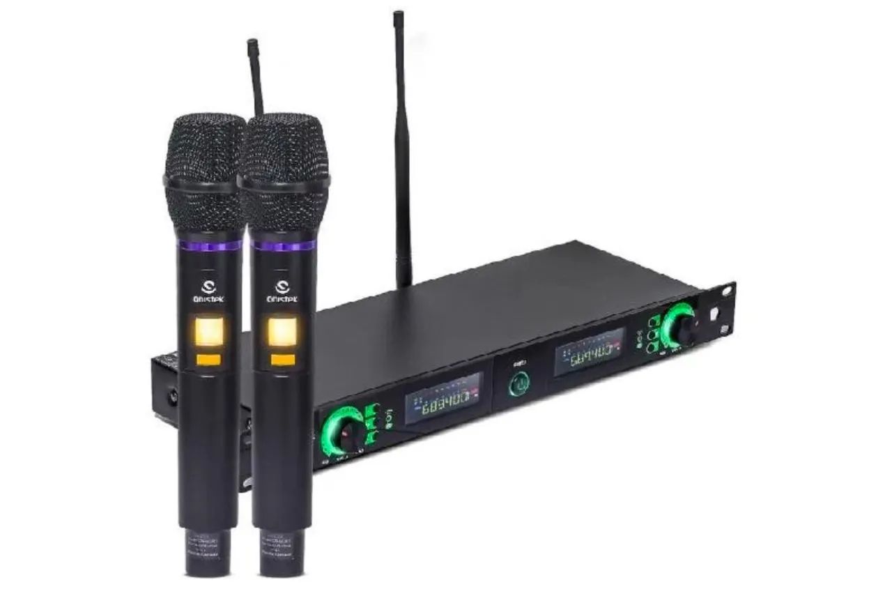 Microfone Sem Fio Profissional Onistek MC821 - UHF - 2 Microfones - Foto 2