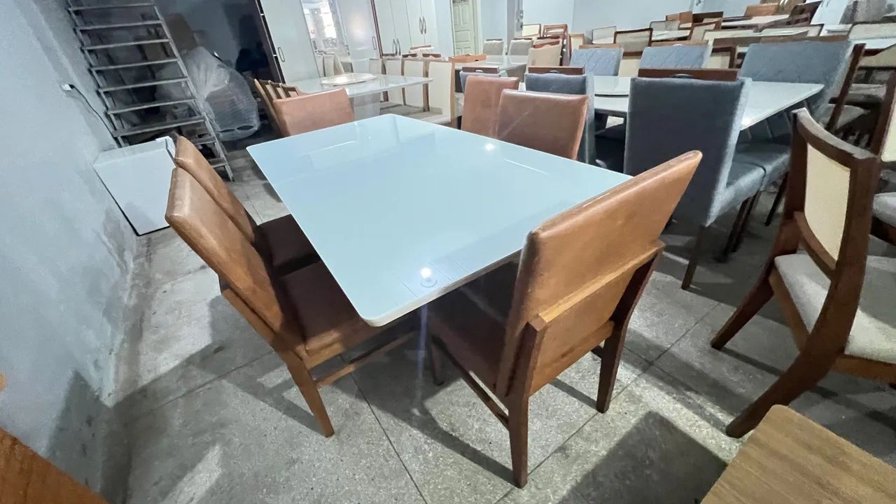 Mesa de Jantar com 6 Cadeiras madeira  - Foto 2