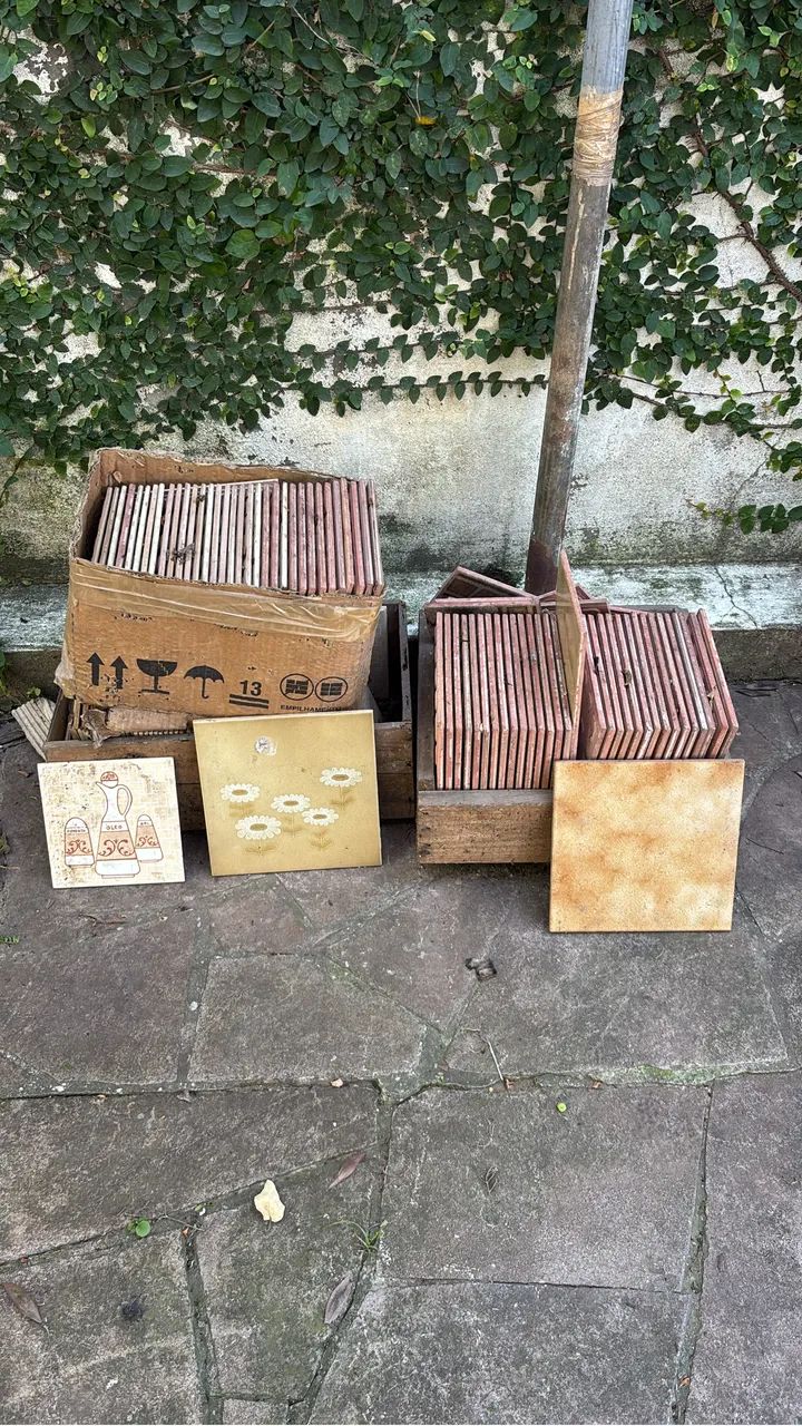 Doação - azulejos