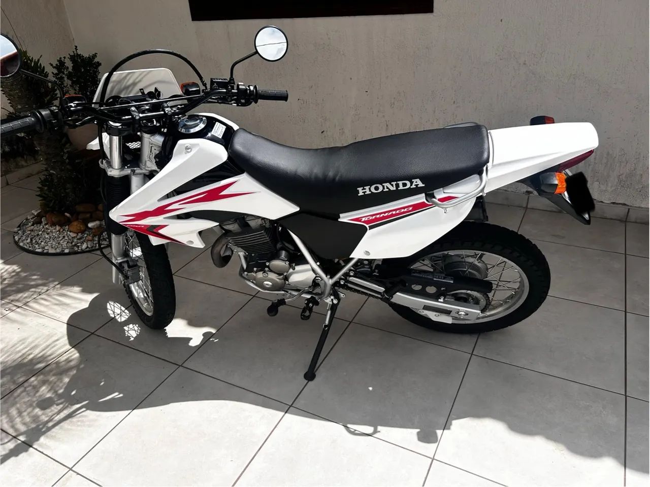 Honda Tornado 250cc - Branca - 2008