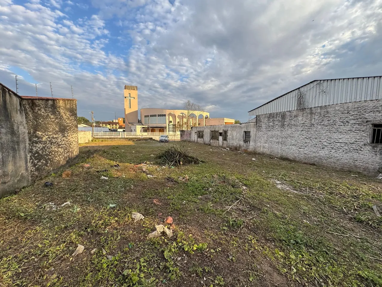 TERRENO NO ANITA GARIBALDI | 1577 M² | 19,6 METROS DE FRENTE | LOCALIZAÇÃO PRIVILEGIADA