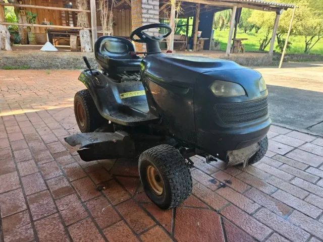 Trator de Grama Cortador de Dirigir Trapp Murray 18.5 HP