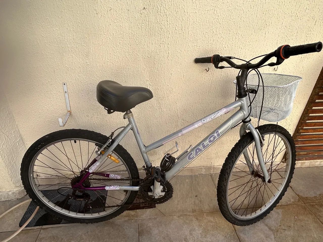 Bicicleta Caloi Ventura Aro 26 com Cestinha - Foto 3