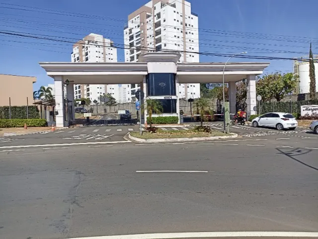 Terreno de Esquina em Condomínio Fechado - Alto Padrão - Limeira/SP - 440 m²