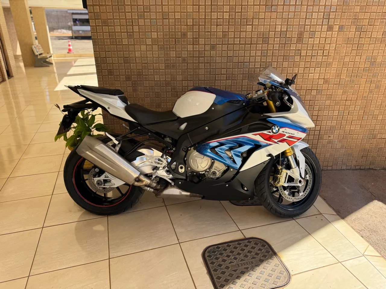 BMW S1000 RR
