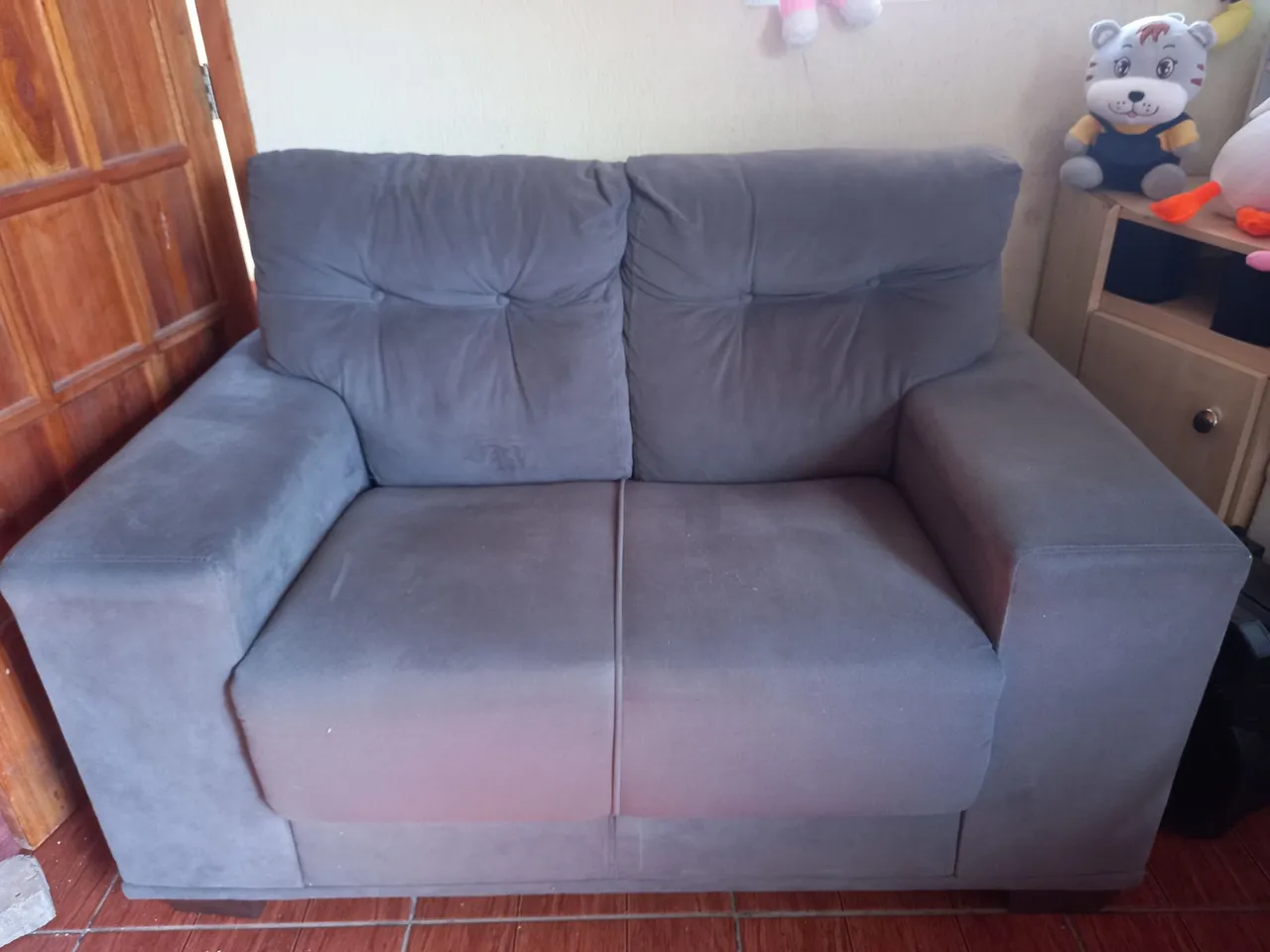 Sofá 2 e 3 lugares semi novo
