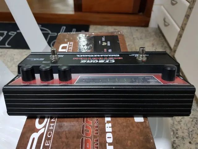 Pedal Rocktron Cyborg Digital Distortion - Hiper Conservado