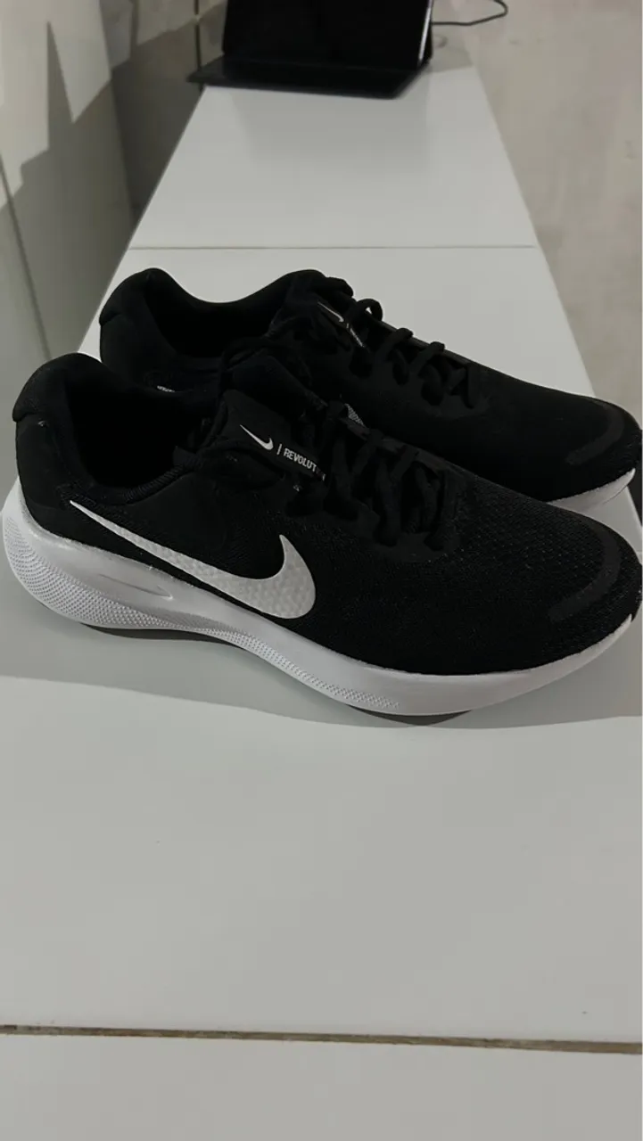 Tênis Nike Revolution 6 - Preto