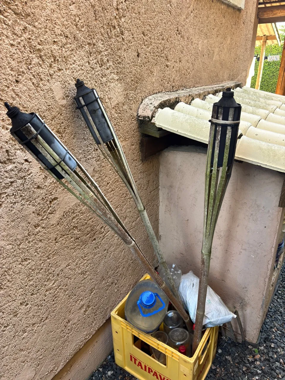Tochas de bambu para jardim