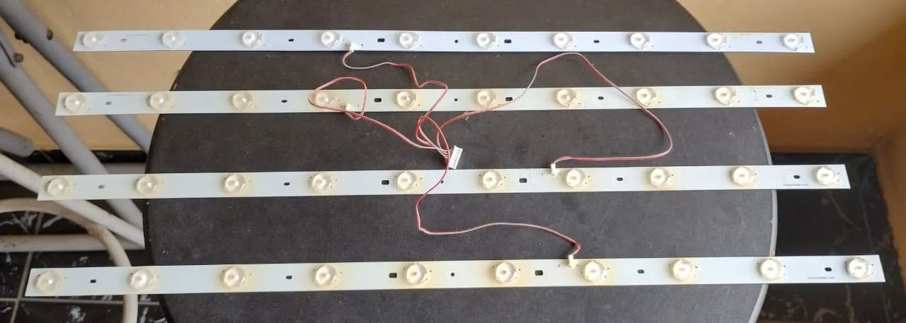Kit 4 barras de LED tv Philco - Usado - ver Descrição Completa