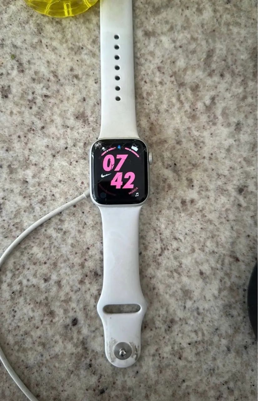Apple Watch Series 4 - Foto 2