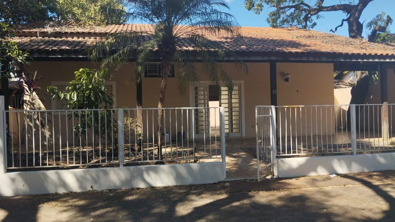 Aluguel Casa Condomínio