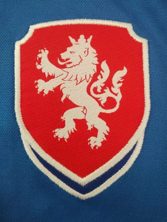 Desapego - Camisa de Futebol da República Tcheca - Puma - Foto 6