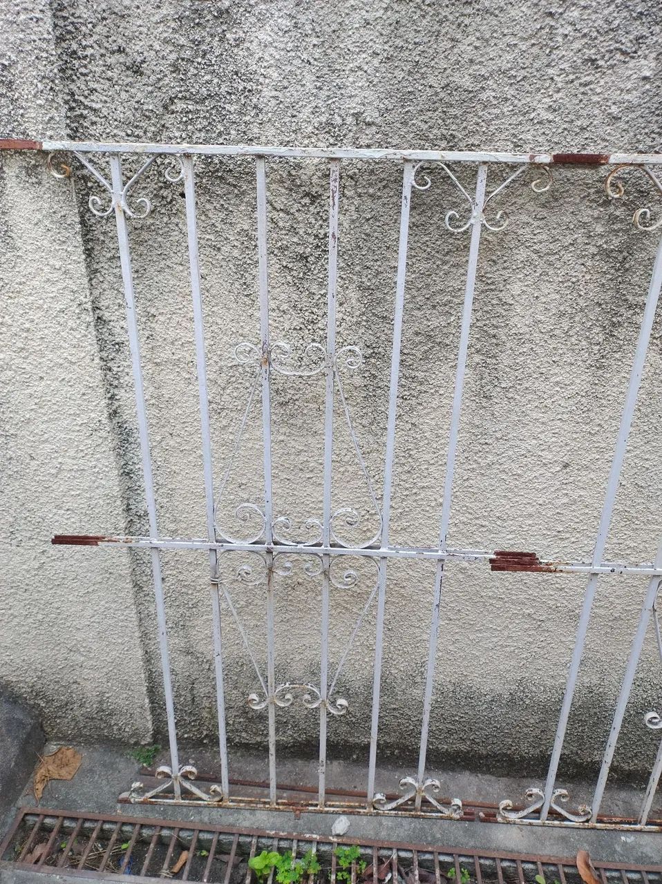 Grade de ferro para proteção de janela - Foto 3