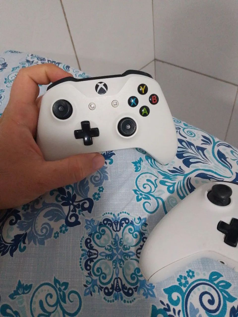 2 controle do Xbox one s  - Foto 2