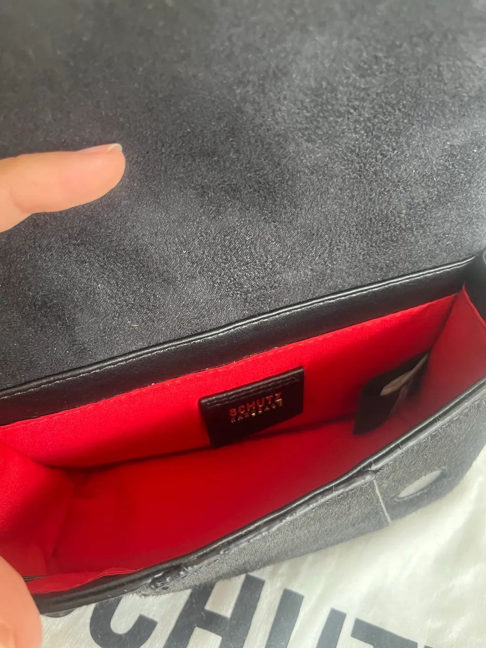 Bolsa Schütz preta original - Foto 3