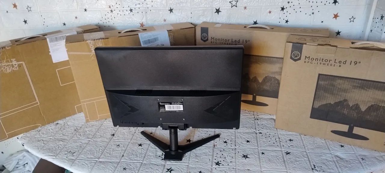 Monitor LED, 19 polegadas com HDMI e VGA  - Foto 3