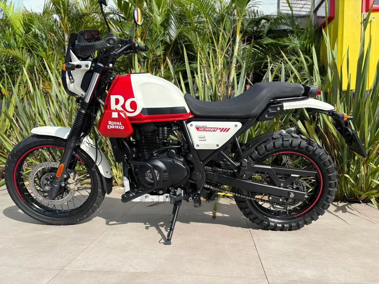 ROYAL ENFIELD SCRAM 411 2023 - Foto 3