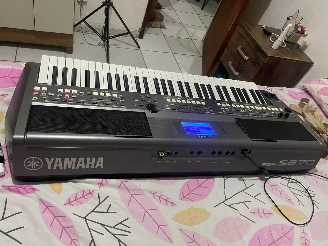 TECLADO YAMAHA PRS-670 - Foto 4