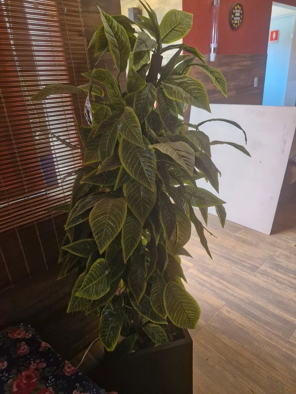 Planta artificial  - Foto 2
