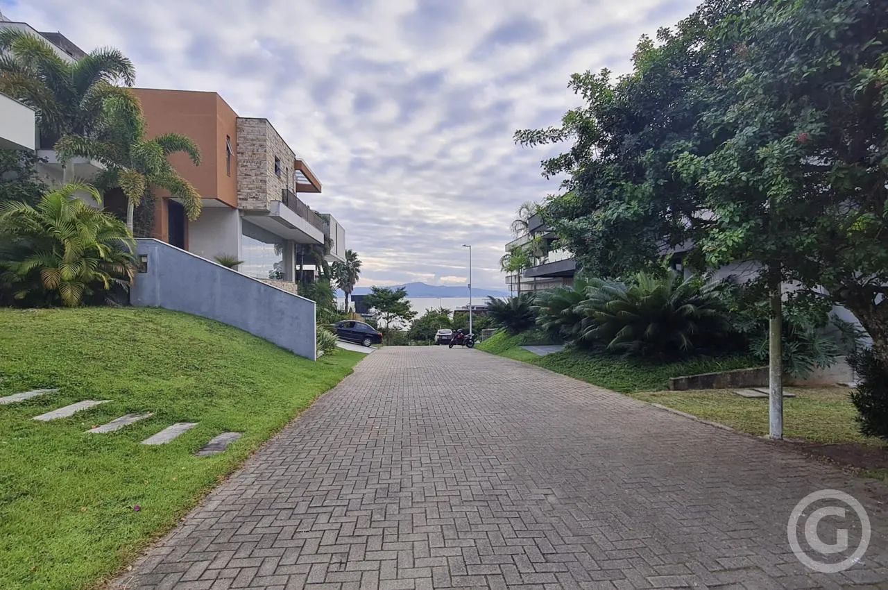 Sofisticação e conforto: Casa mobiliada em condomínio fechado no Cacupé - Foto 5