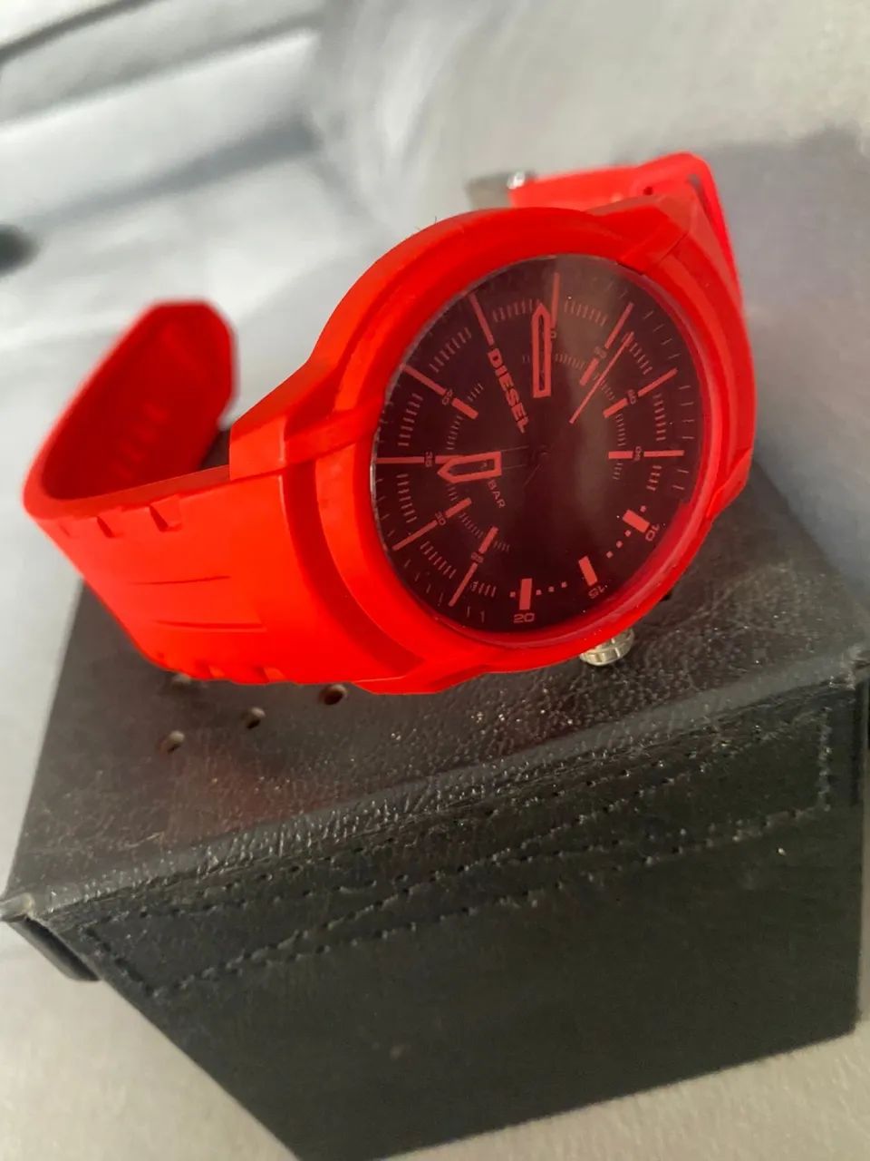 RELÓGIO DIESEL DZ1820 ORIGINAL - VERMELHO - Acessórios - Major