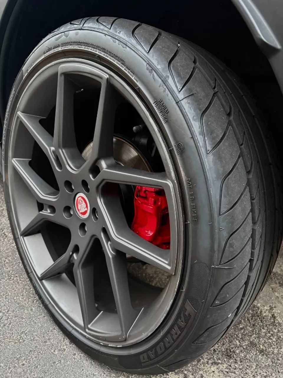 Jaguar E-Pace R-dynamic SE 2.0 AWD 300cv Aut. 2019 - Foto 5