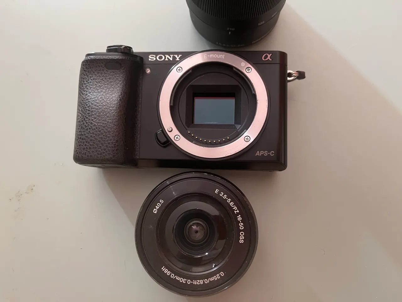 Camerâ Sony A6000 - Foto 4