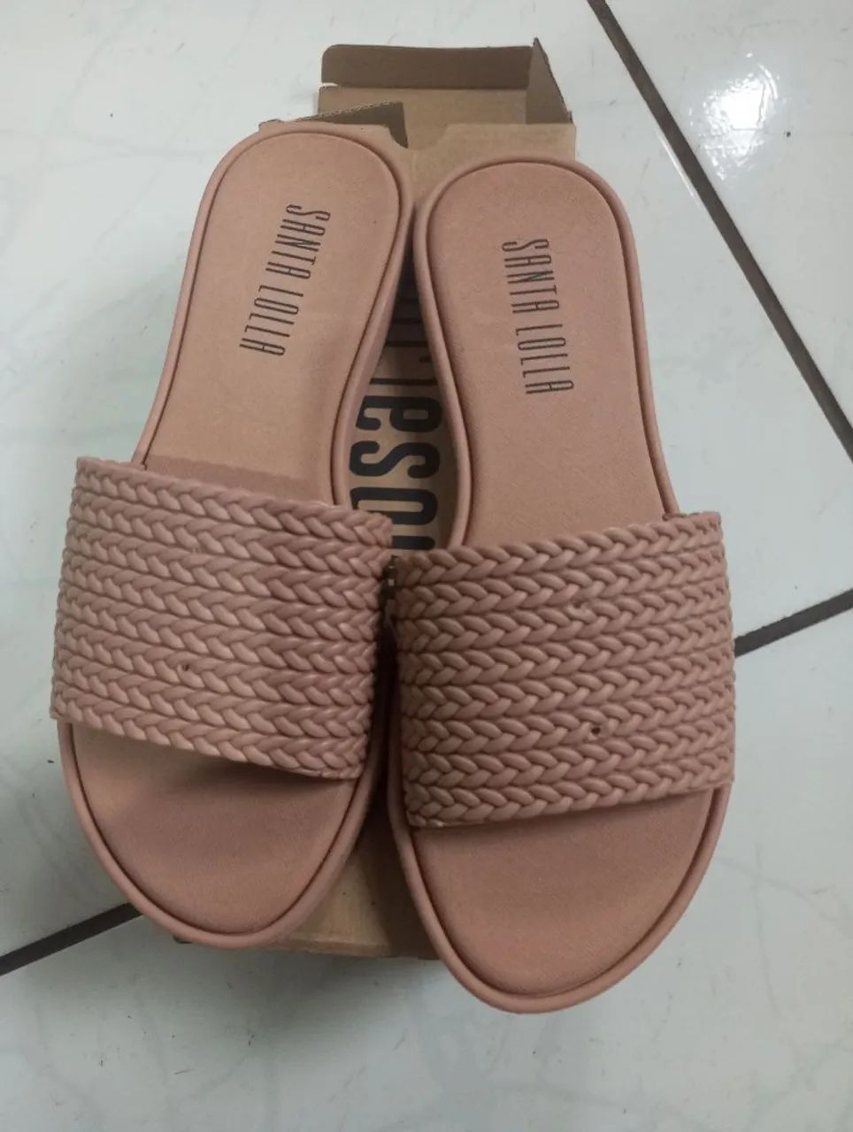 Vendo essa rasteira Santa Lola nu 36 