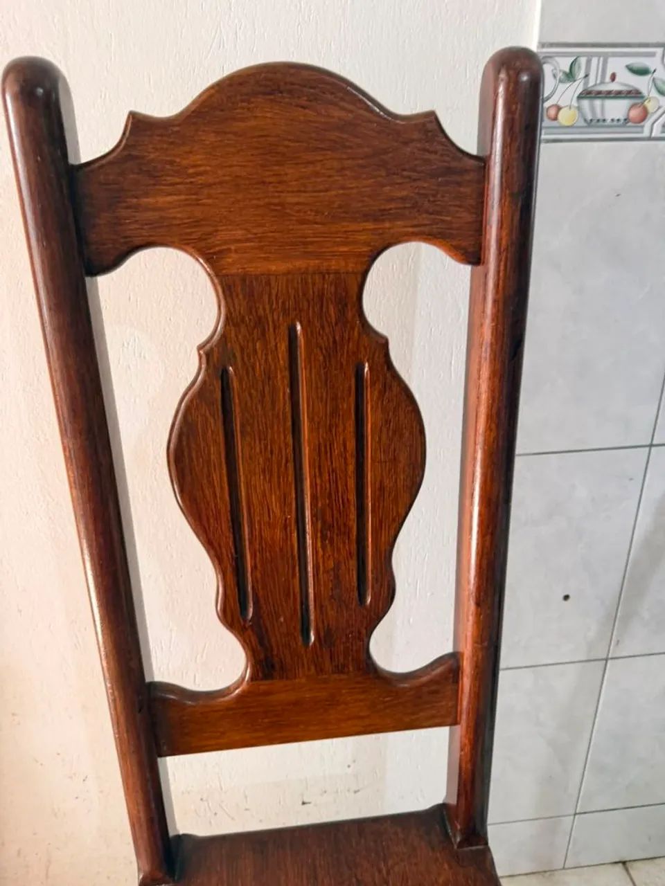 Mesa de Angelim pedra com seis cadeiras - Foto 4