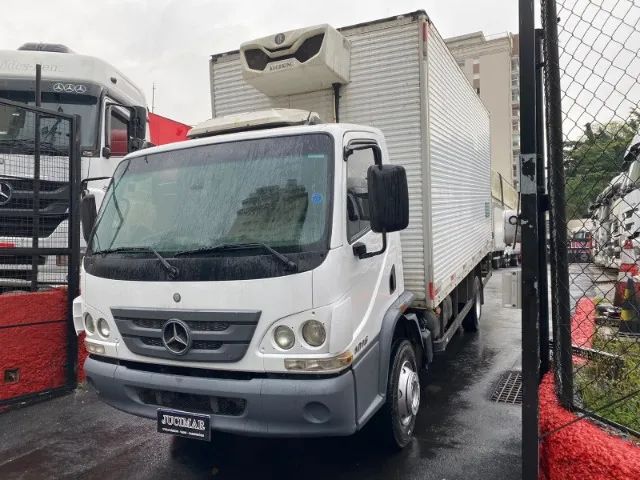 ACCELO 1016 0 GRAUS ANO 2018 UNICO DONO  - Foto 3