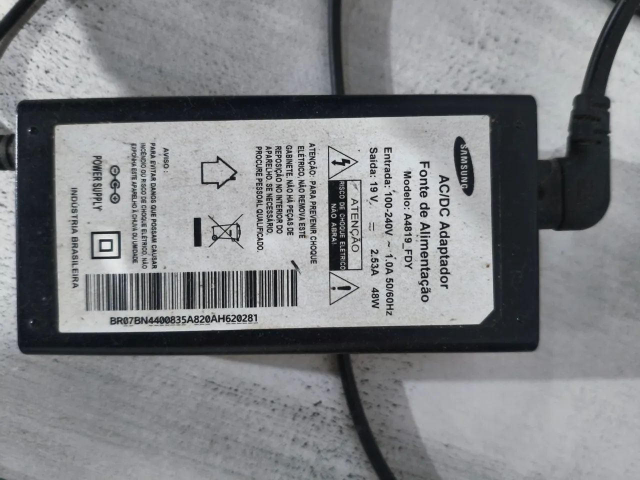 Tv Samsung 32° + Chromecast - Foto 3