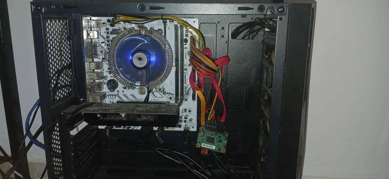 PC Gamer de Entrada | Ryzen 5 2600, GT 1030, 24GB Ram, SSD NVMe 1TB Kingsto M.2 - Foto 2