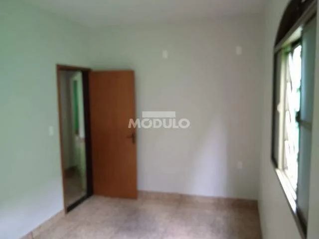 Casa para locação, bairro Santa Rosa com 3 quartos - Foto 5